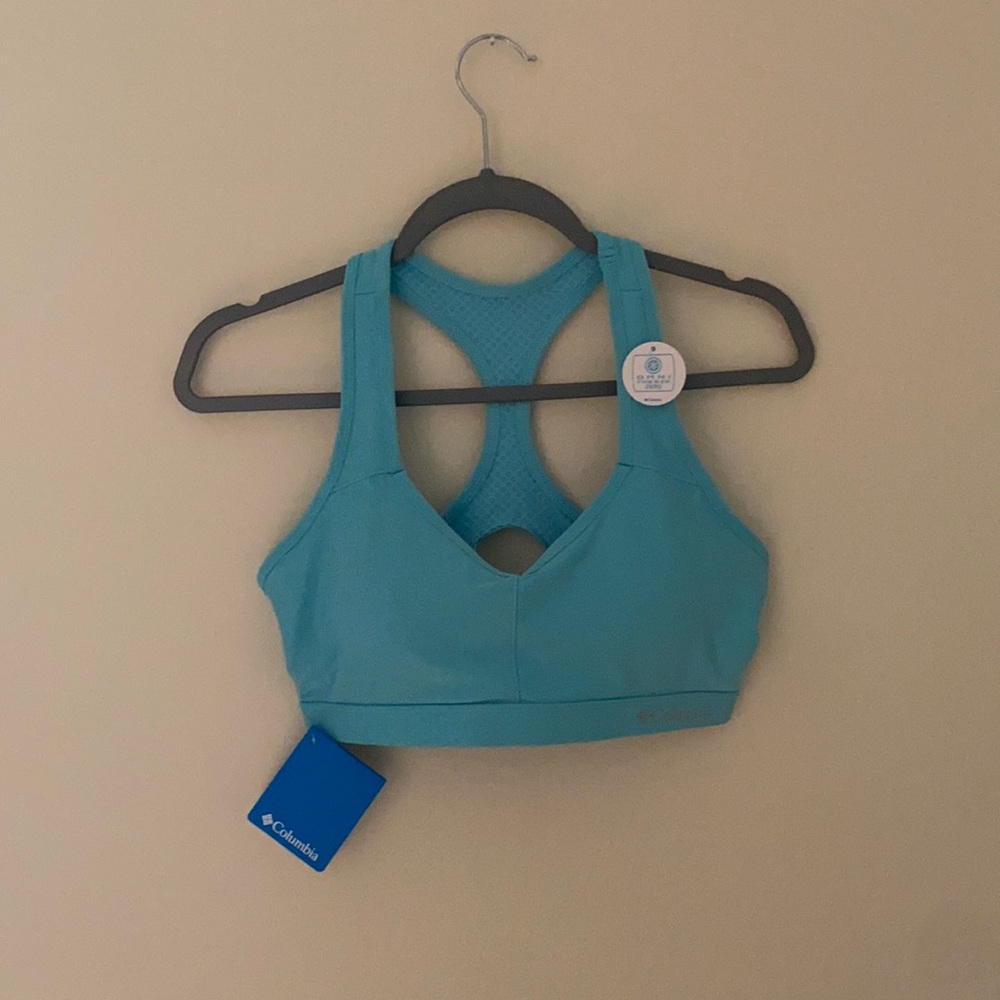 Women’s medium Columbia Sports Bra